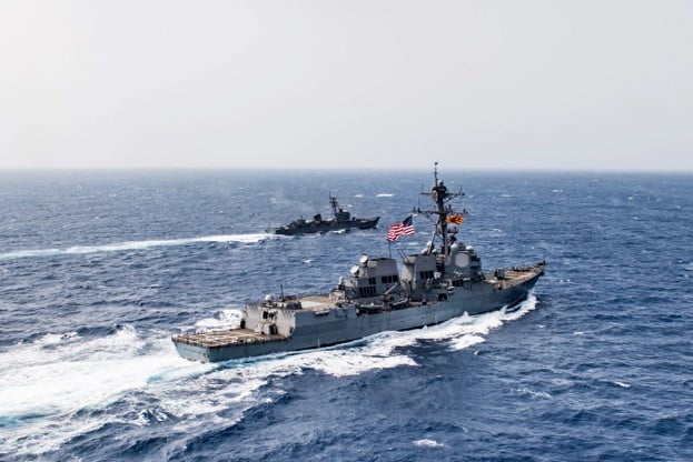USS Jason Dunham and Egyptian Navy Conduct PASSEX