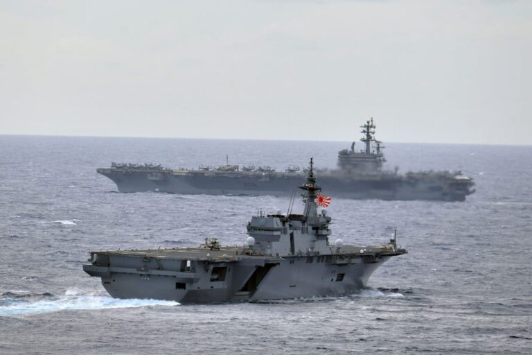 USS Ronald Reagan, JS Izumo Sail Together in the South China Sea