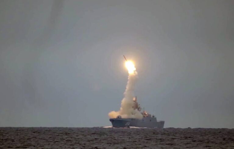 Russian Navy frigate test-fires Tsirkon hypersonic missile in the White Sea
