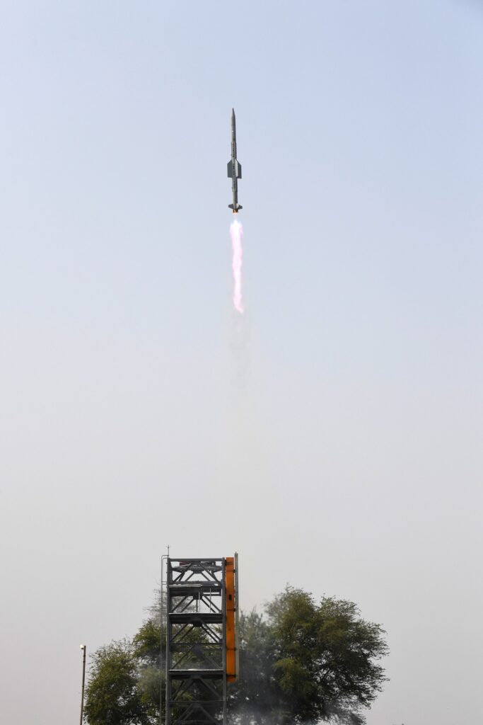indian navy vertical launch sam missile - naval post- naval news and information