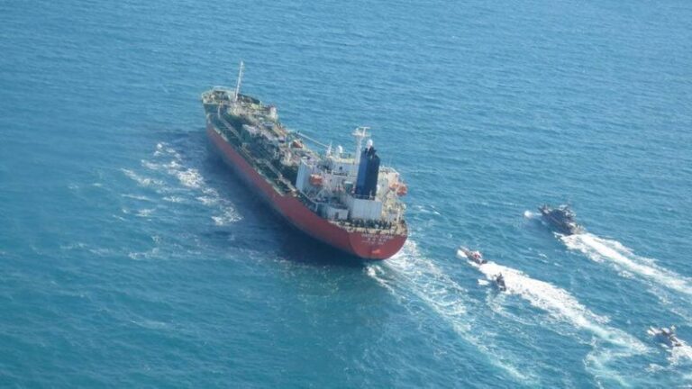 Iran Agrees to Release Crew of Detained S. Korean Tanker