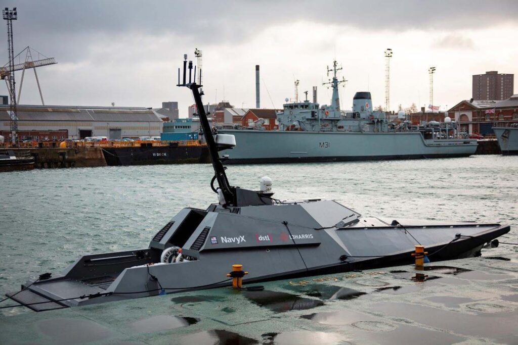autonomous boat madfox - naval post- naval news and information