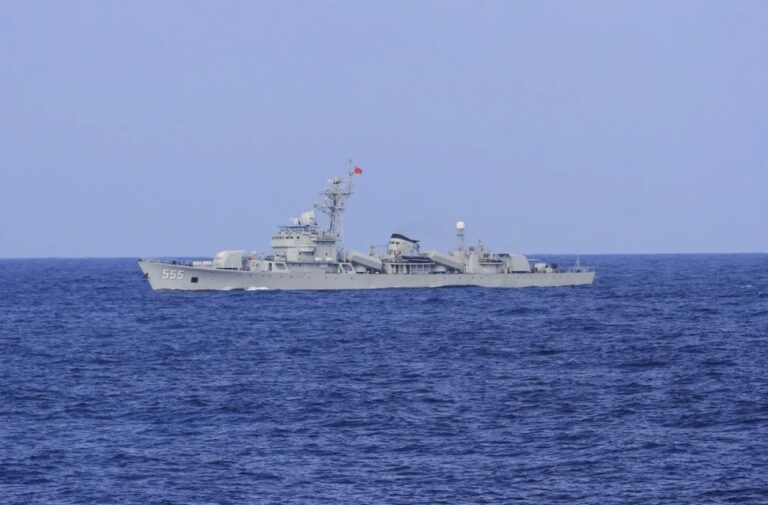 Type 053H1 frigate