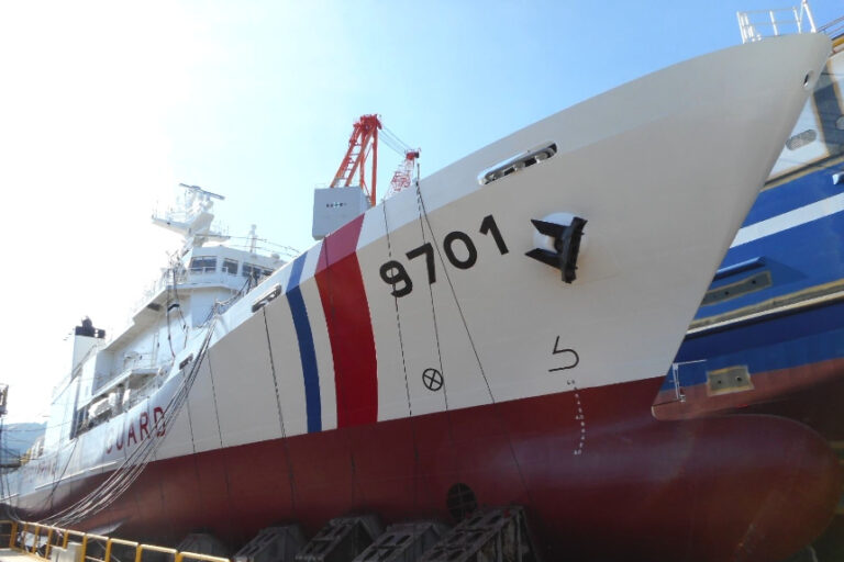 Mitsubishi launches 2 coast guard vessels for Philippines